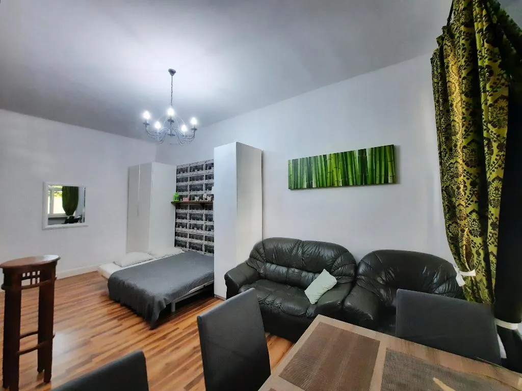 APARTMENT CLASSIC CITY VIEW Room, Lorf Hostel&Coffee, Krakow