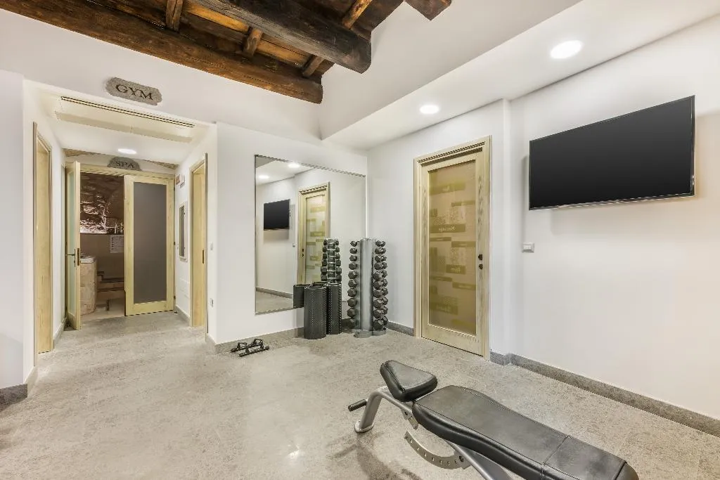 Sports and Entertainment, Palazzo Catalani Resort, Rome