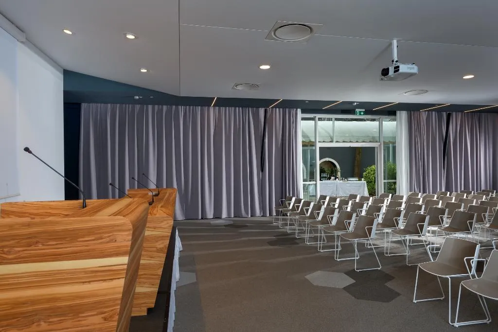 Conferences, Grand Resort Du Lac Et Du Parc, Milan