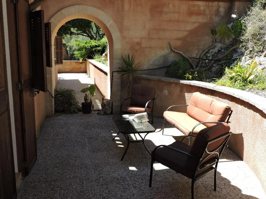 DOUBLE GARDEN VIEW Room, Agroturisme Es Picot, Majorca