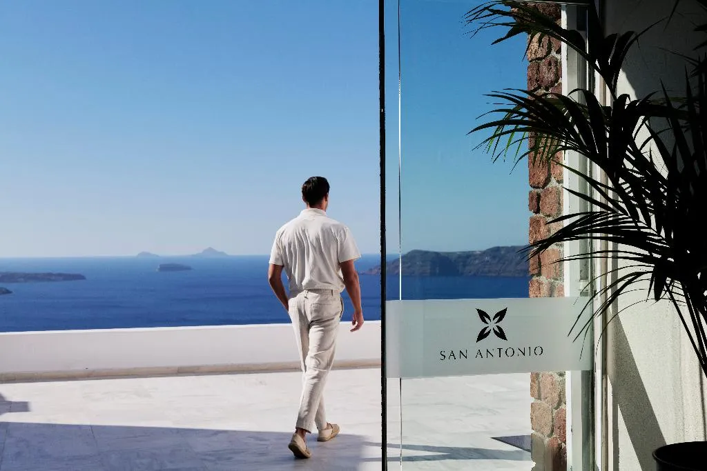 Lobby, San Antonio, Santorini