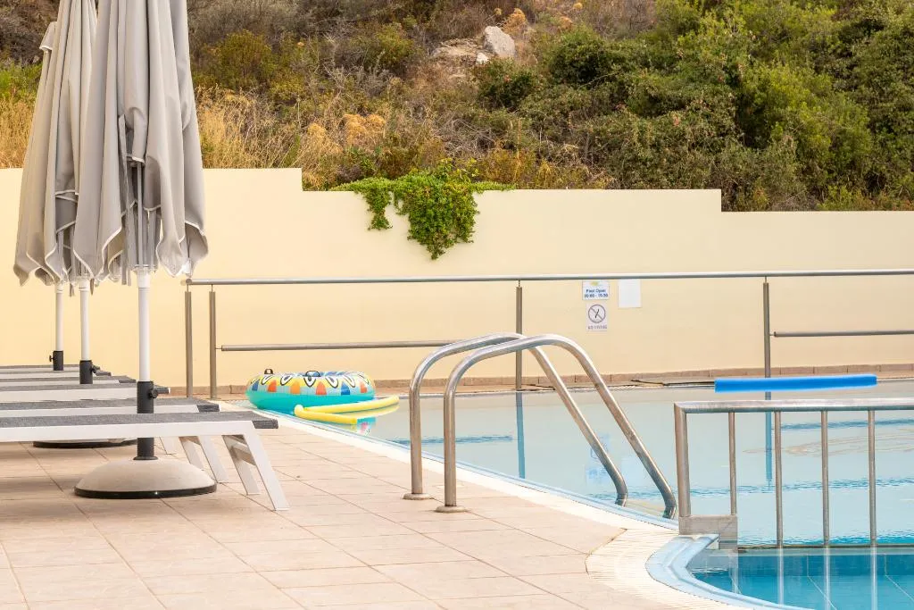 Pool, Elpis Studios & Apartments, Crete