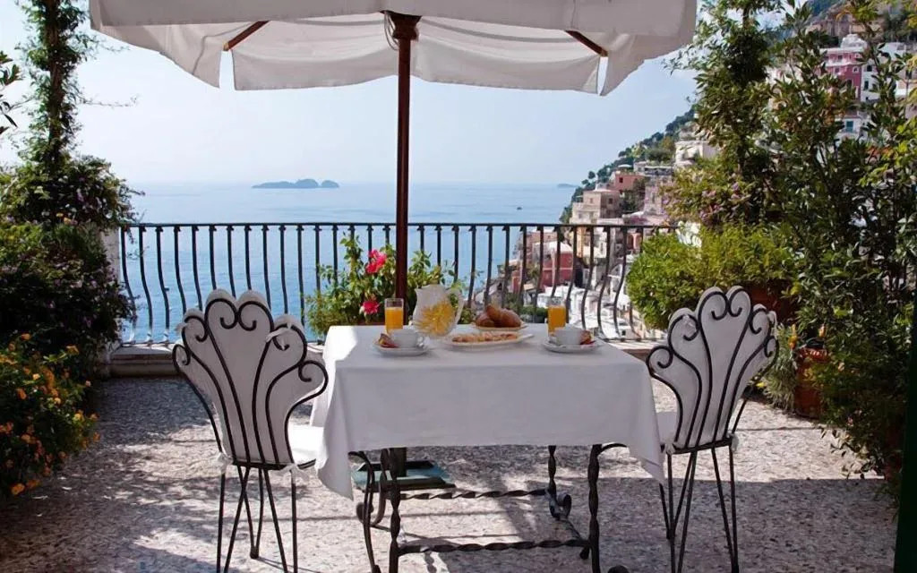 Restaurant, Villa Rosa, Naples
