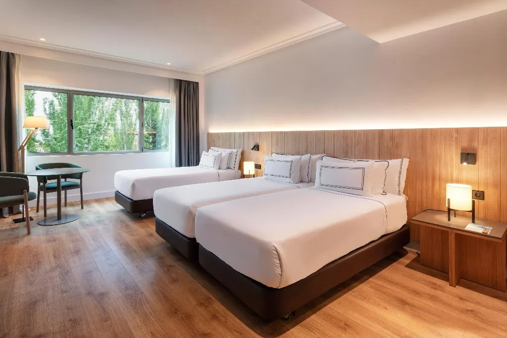 TRIPLE STANDARD Room, Melia Barajas, Madrid
