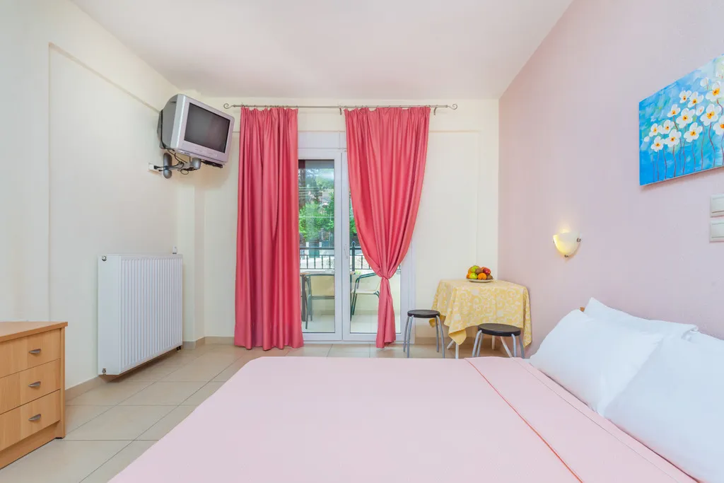 TRIPLE STANDARD Room, Xenios Loutra Village Elissavet Studios, Halkidiki