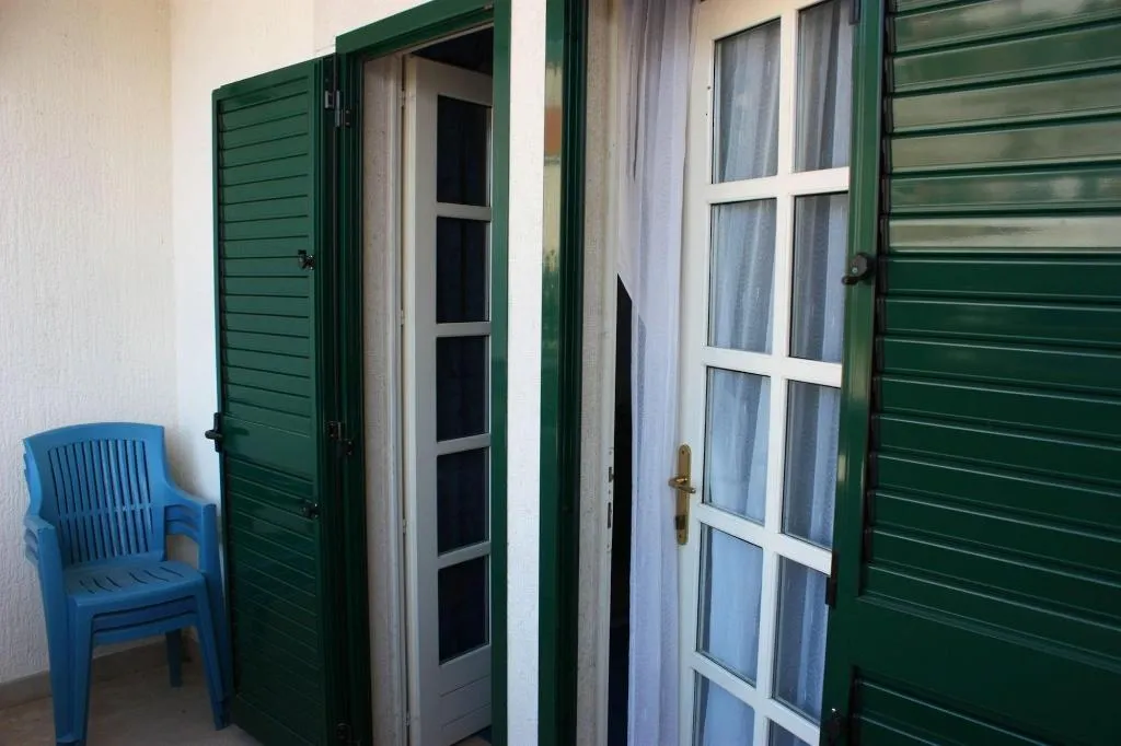 Room, Ivan, Split