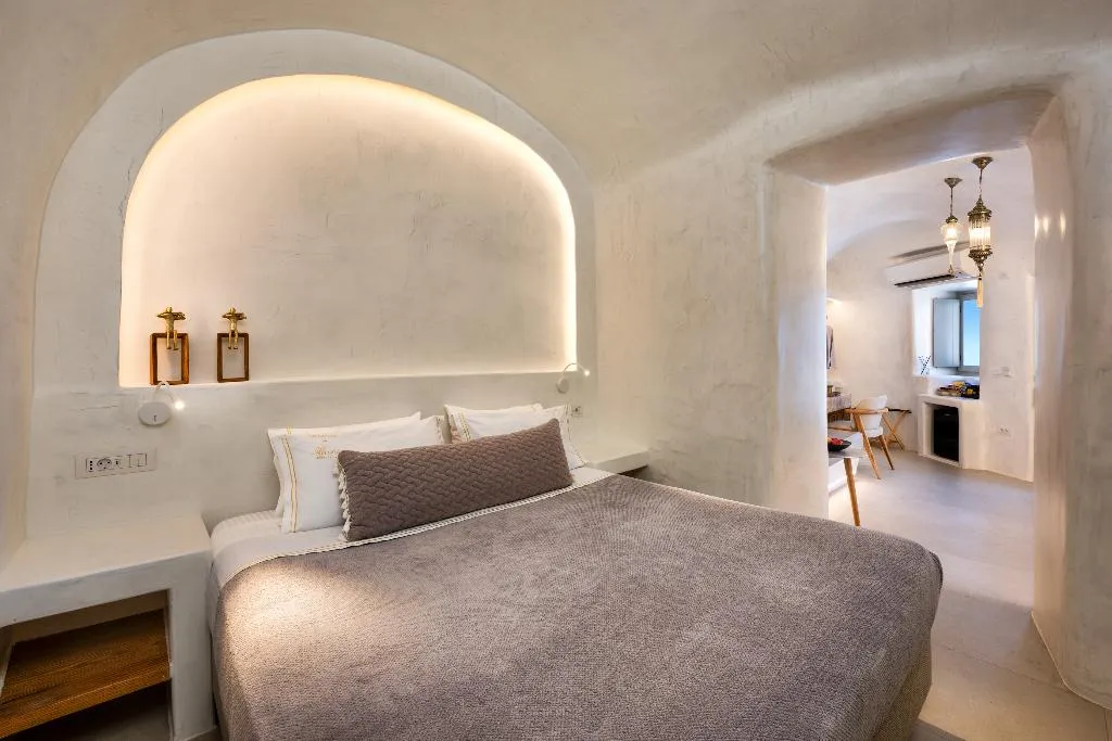 SUITE DELUXE SEA VIEW Room, Athina Luxury Suites, Santorini