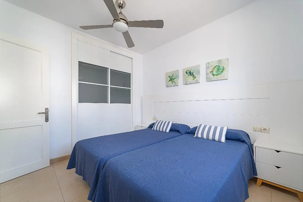 APARTMENT CAPACITY 4 TWO BEDROOMS Room, Elena Apartamentos, Lanzarote