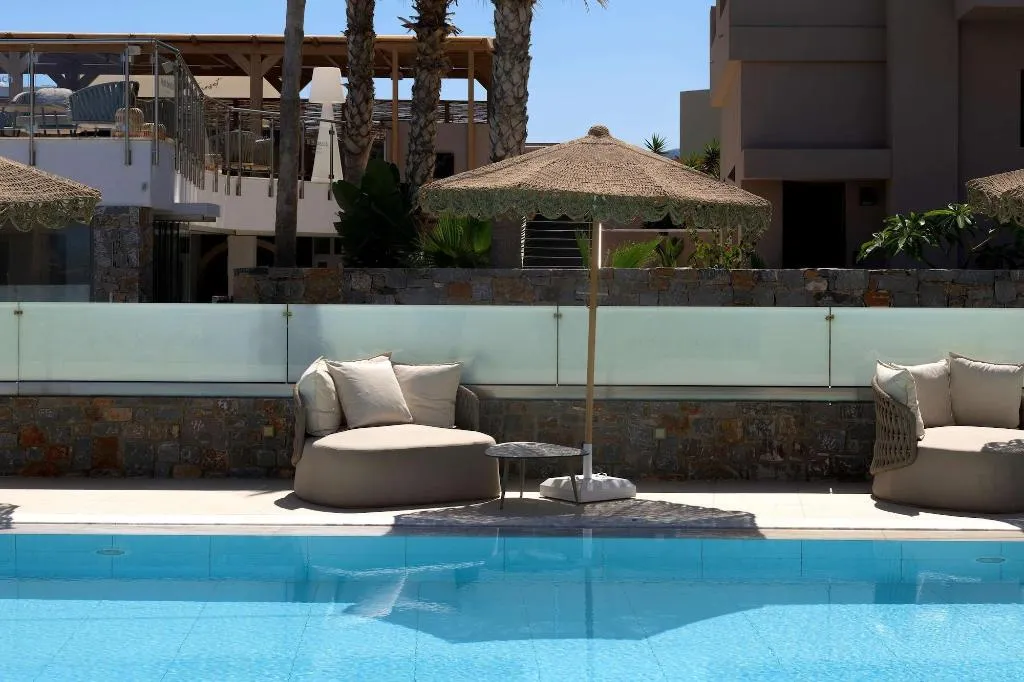 Sports and Entertainment, High Beach White, Crete