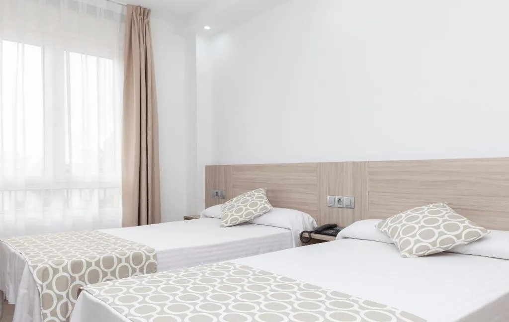 DOUBLE STANDARD Room, Olympia Ronda II, Valencia
