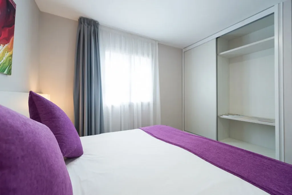 Room, eo Corona Cedral, Gran Canaria