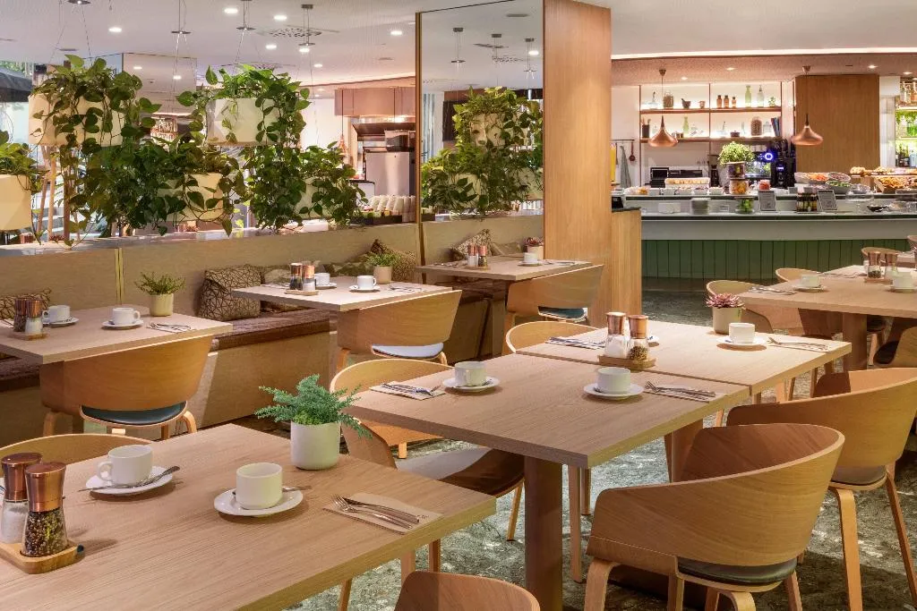 Restaurant, Melia Barcelona Sarria, Barcelona
