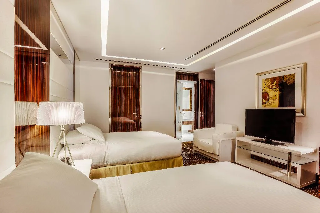 SUITE FOUR BEDROOMS Room, Hilton Dubai The Walk, Dubai