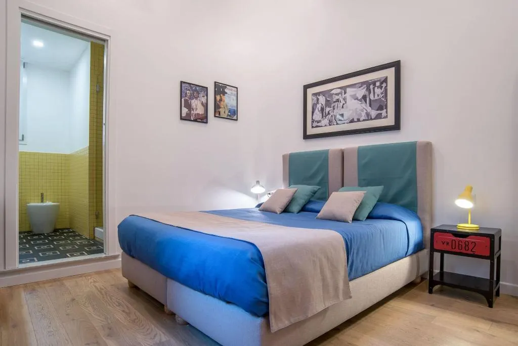 Room, Napoliamo Guest House, Naples