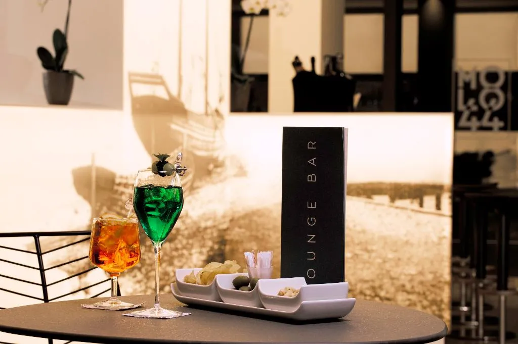 Bar, Grand Resort Du Lac Et Du Parc, Milan