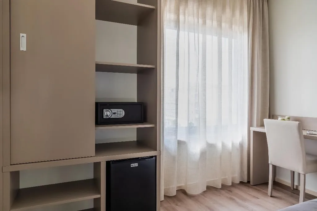SUITE PREMIUM Room, Oporto Airport & Business Hotel, Porto