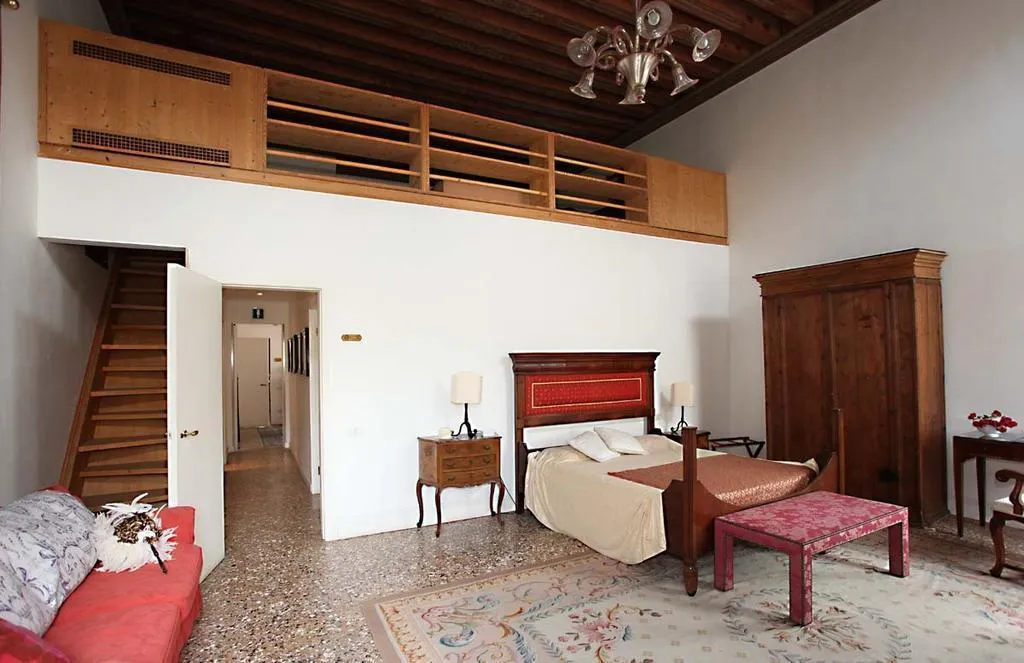 Room, Palazzo Contarini Della Porta Di Ferro Hotel, Venice