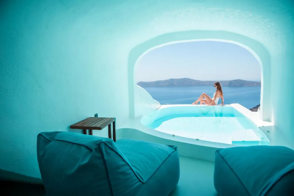 SUITE WITH PRIVATE POOL Room, Sun Rocks Boutique Hotel | Caldera View Suites, Santorini