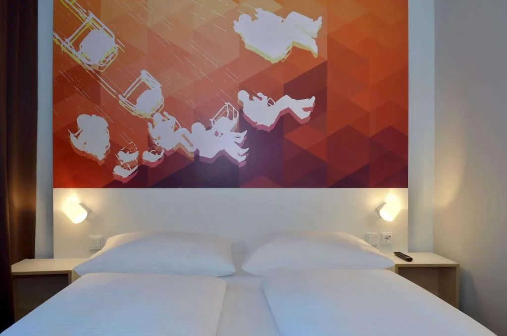 Room, B&B Hotel Berlin-Tiergarten, Berlin