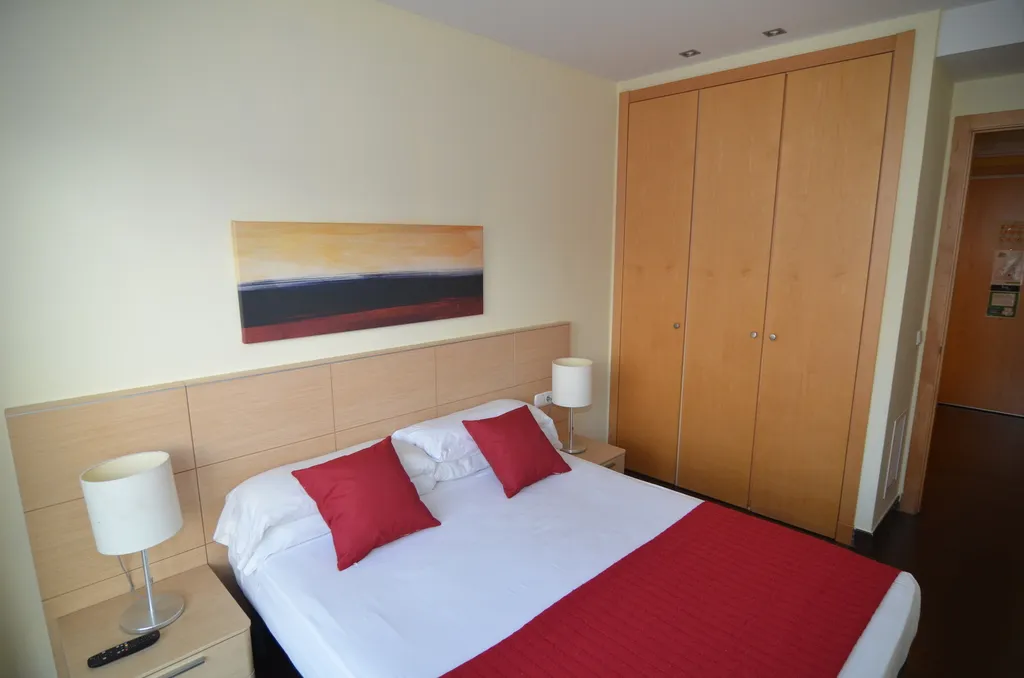APARTMENT CAPACITY 5 TWO BEDROOMS Room, Valencia Rental, Valencia