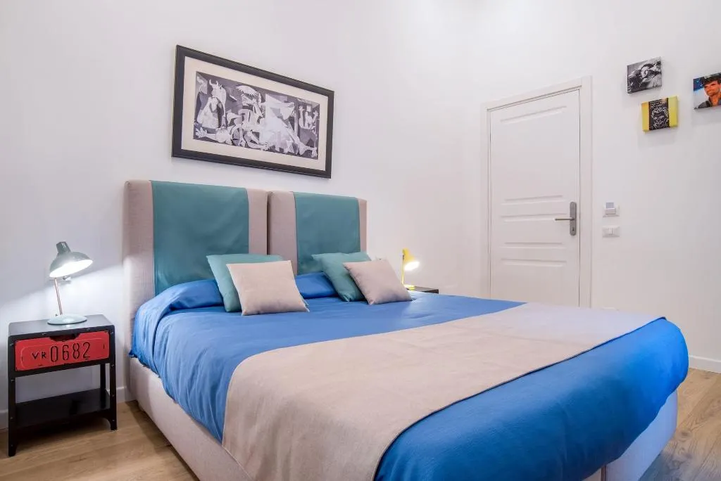 Room, Napoliamo Guest House, Naples
