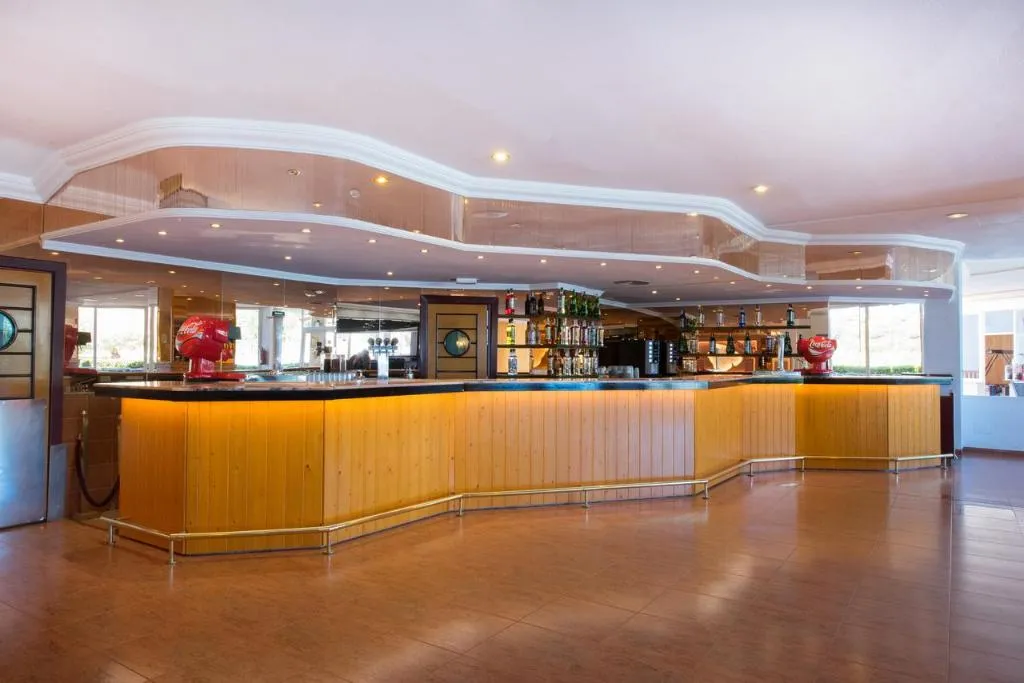 Bar, Hotel Cala Romantica Mallorca, Majorca
