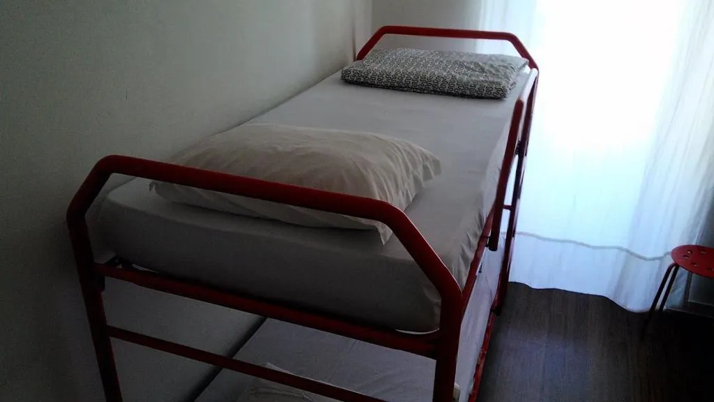 Room, Metro Hostel Lisbon, Lisbon