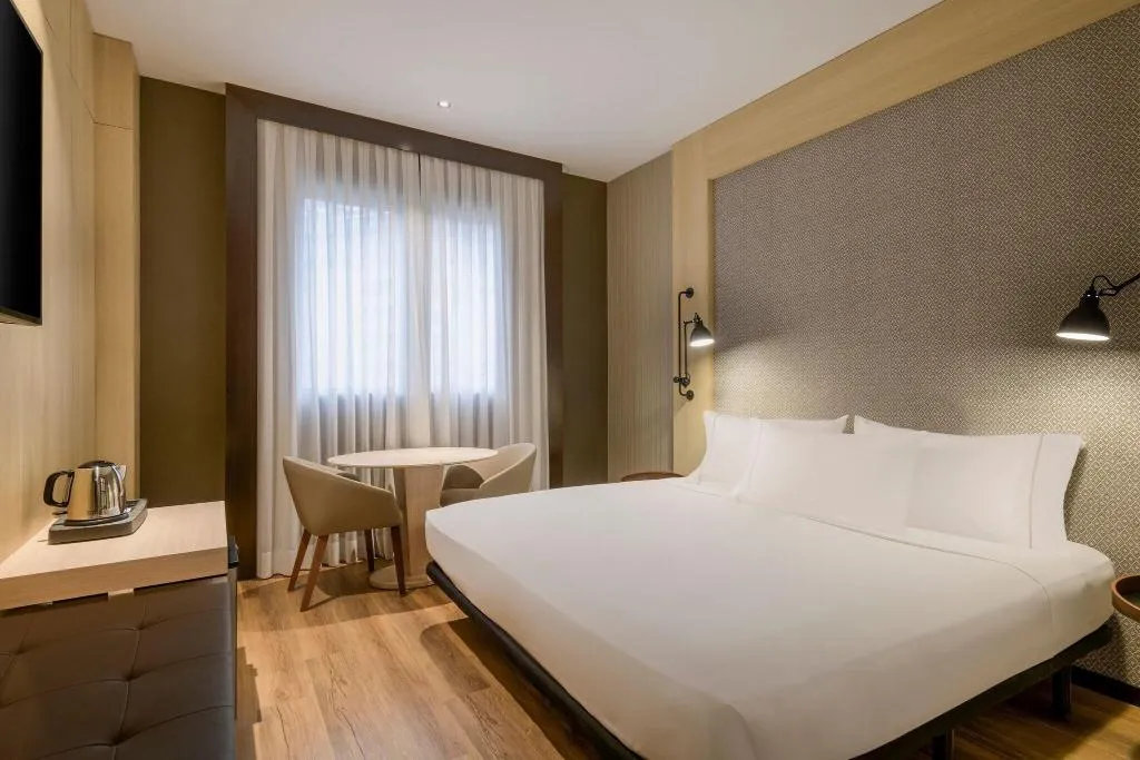 Room, AC Valencia, Valencia