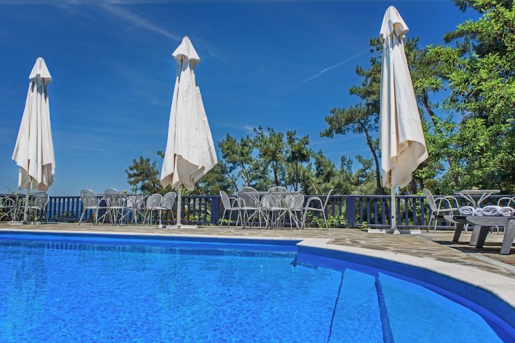 Leandros Chalkidiki, Thessaloniki