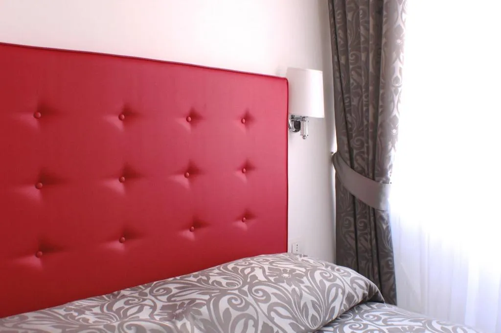 Room, Laterani Suite, Naples