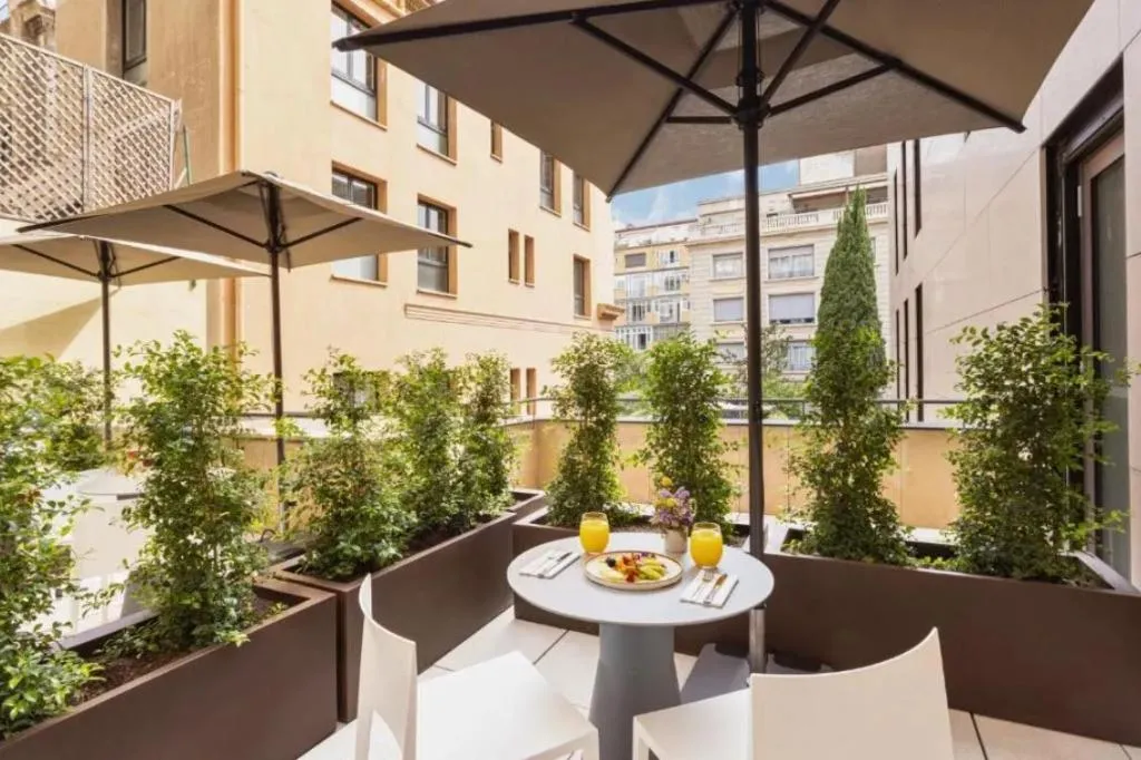 Double or Twin DELUXE WITH TERRACE Room, Eurostars Barcelona Central, Barcelona