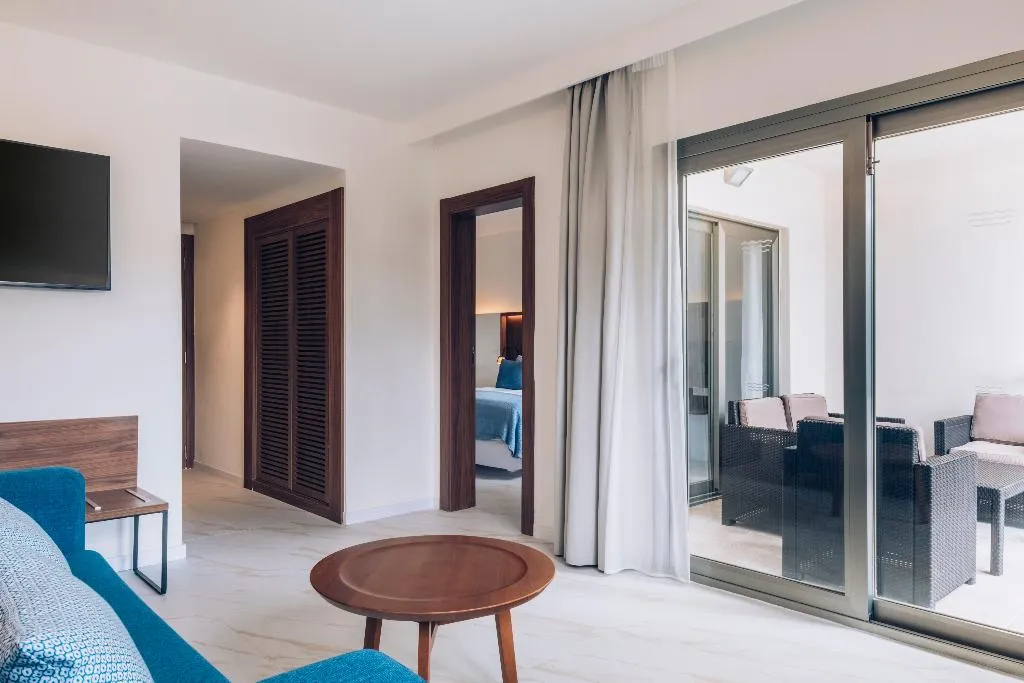 FAMILY ROOM STANDARD Room, Iberostar Selection Playa de Muro Village, Majorca