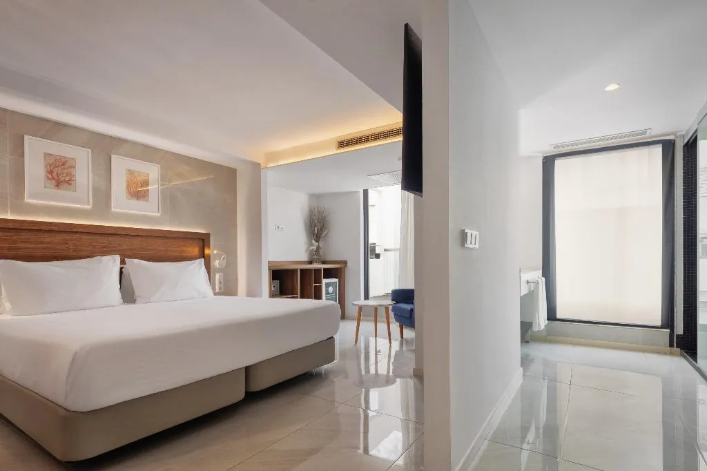 SUITE WITH TERRACE Room, Eurostars Puerto de Ibiza, Ibiza