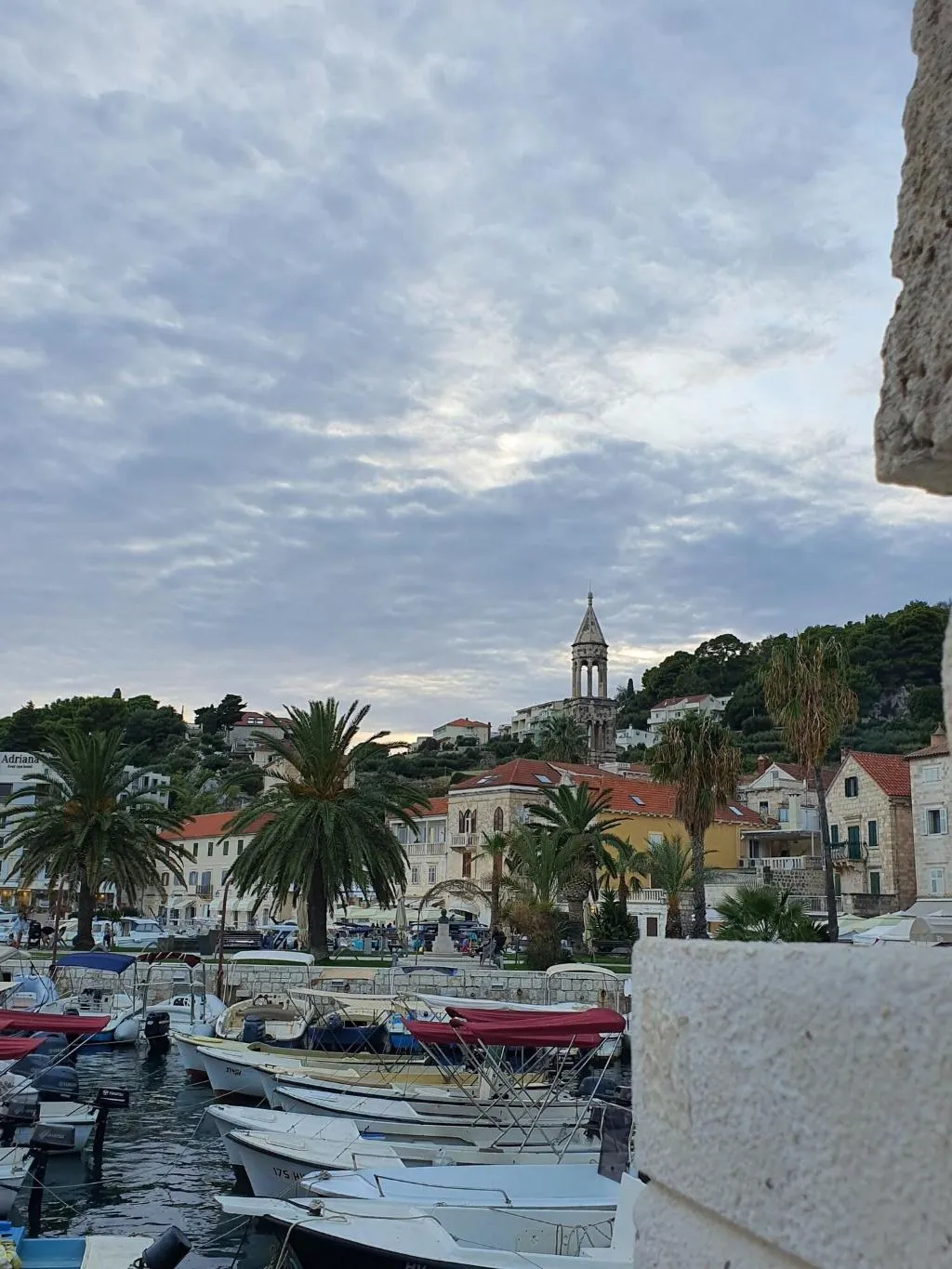 Sports and Entertainment, Violeta Hvar, Split