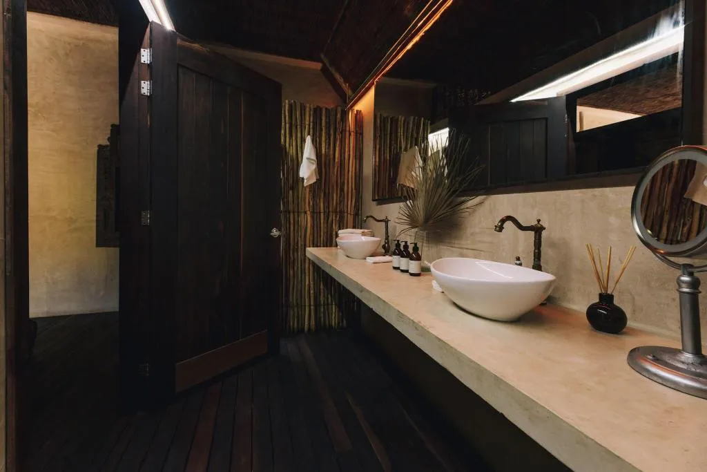 Room, The Radhoo Adults Only, Cancun Area