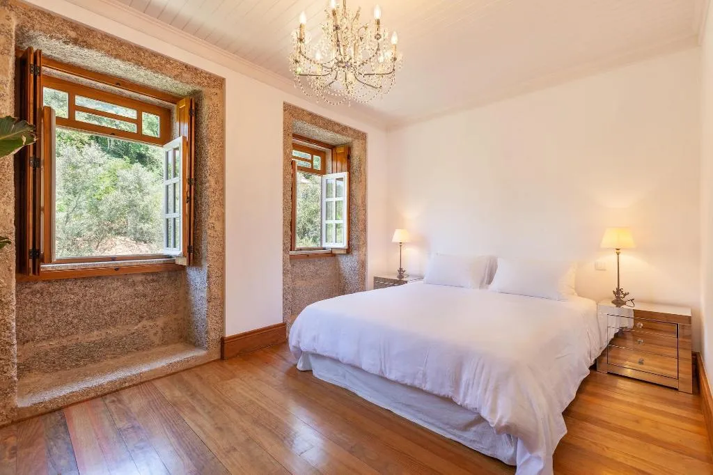 Room, Casa do Eido - sustainable living & nature experie, Porto