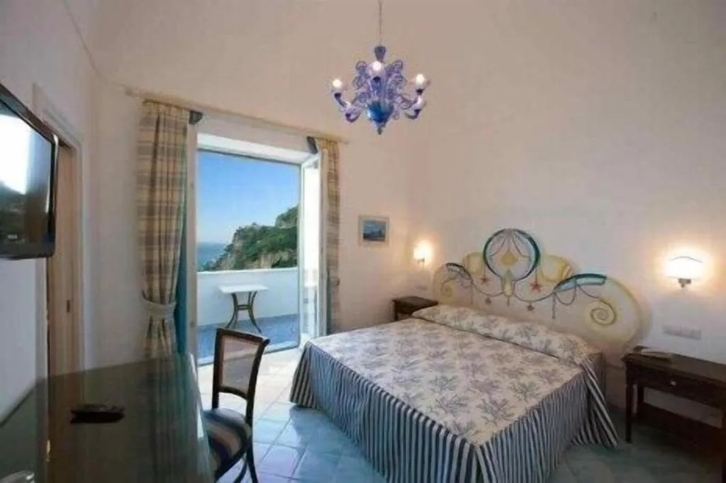 TWIN OCEAN VIEW WITH BALCONY Room, Palazzo Marzoli Resort, Naples