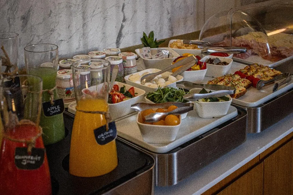 Restaurant, 9 Hotel Cesari, Rome