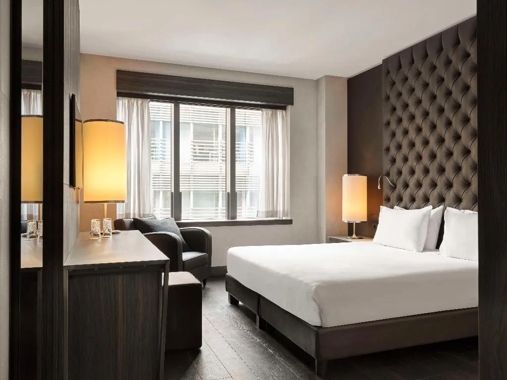 Room, Hyatt Centric Milan Centrale, Milan