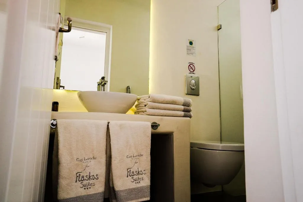Room, Flaskos Suites, Mykonos