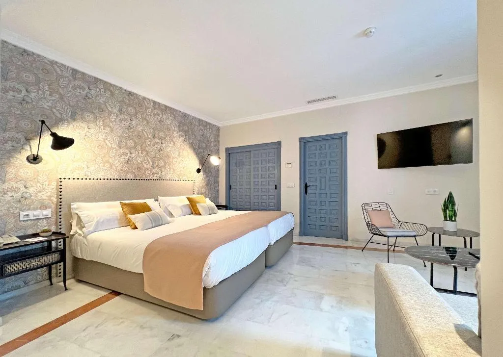 Room, Itaca Sevilla, Seville