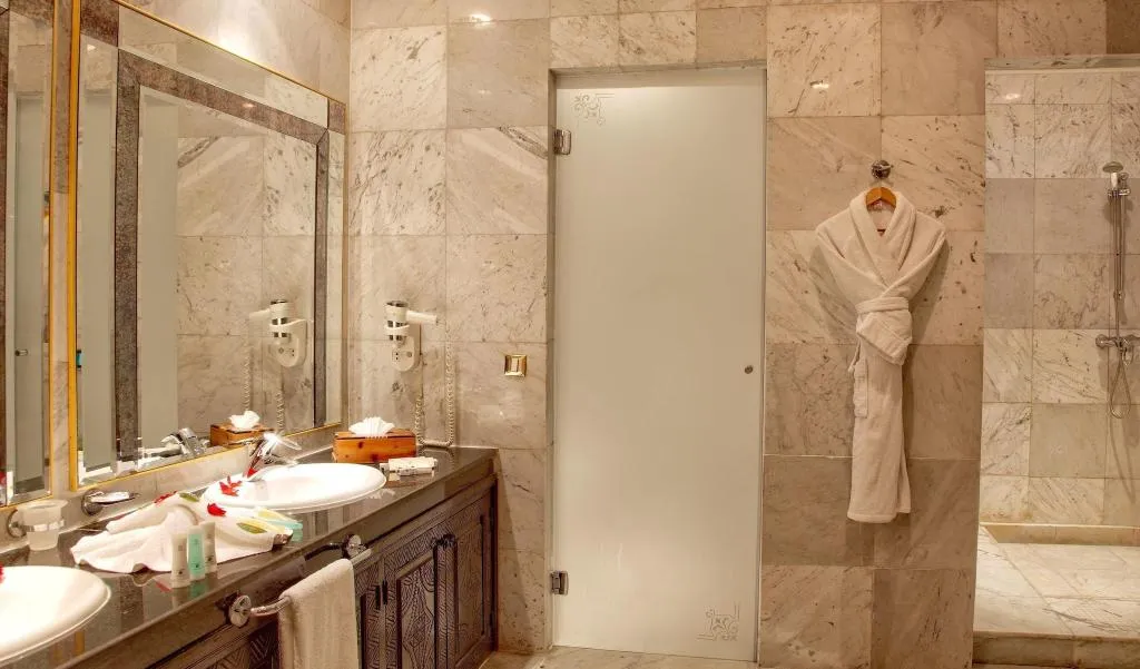 SUITE KING SIZE BED Room, Royal Mirage Deluxe, Marrakech