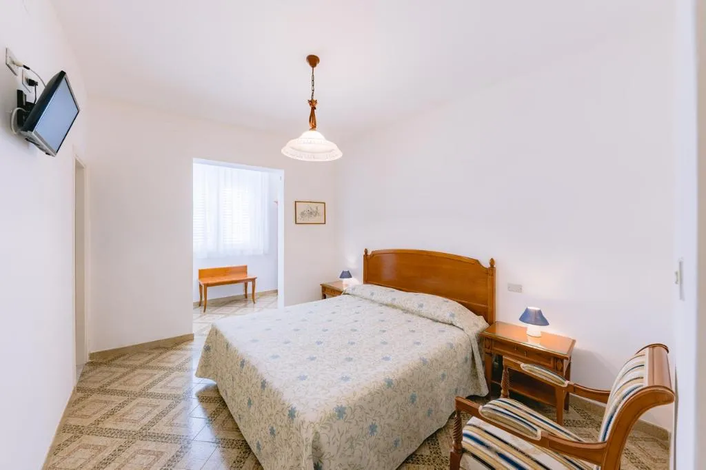 DOUBLE SUPERIOR Room, Hotel Toro, Naples
