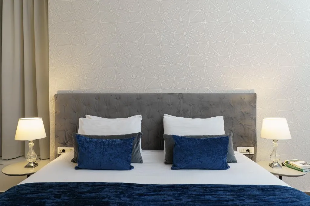 JUNIOR SUITE STANDARD Room, Athenaeum Eridanus Luxury Hotel, Athens