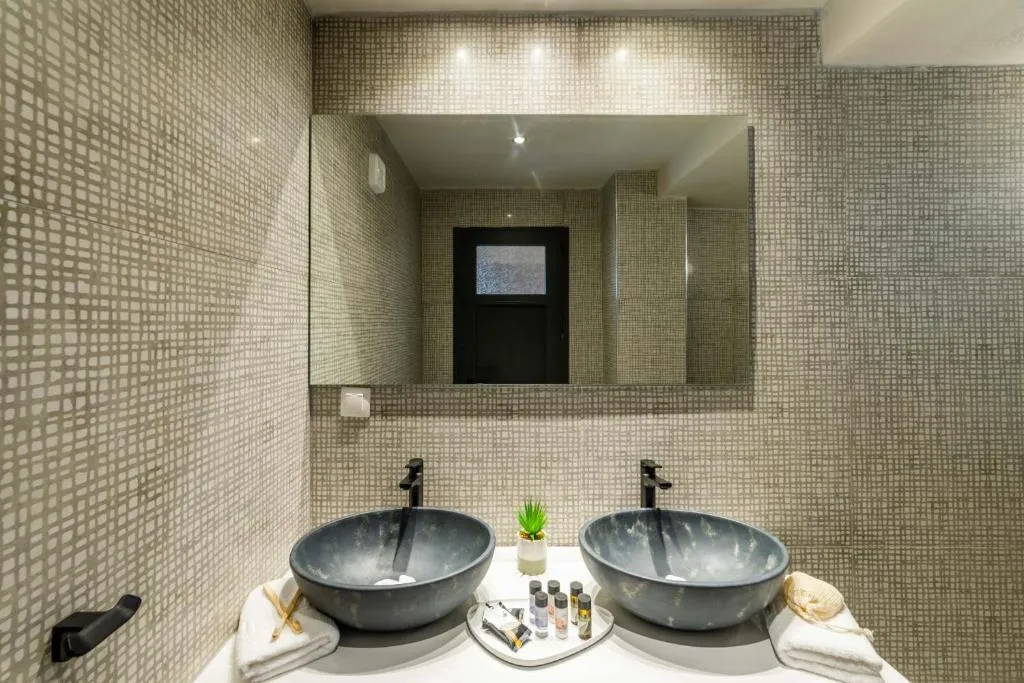 SUITE SIDE SEA VIEW Room, Thalassa Cape Hotel, Skiathos
