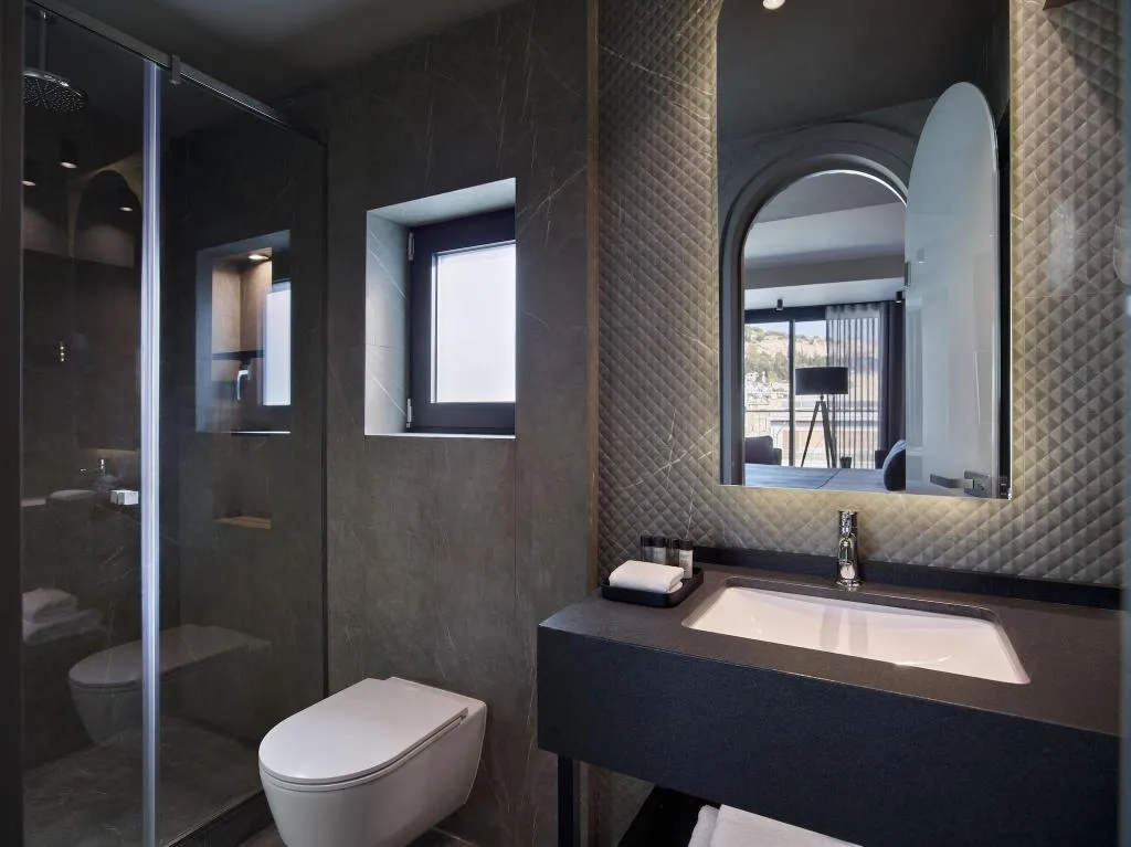 Room, Heritage Hill Hotel, Athens