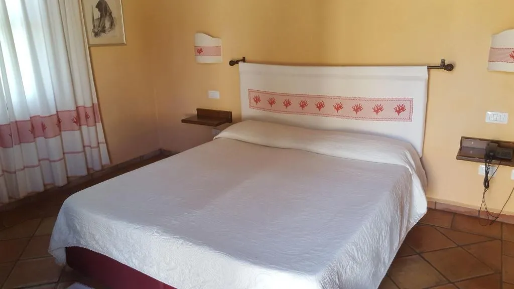 Room, Santa Maria Resort, Olbia
