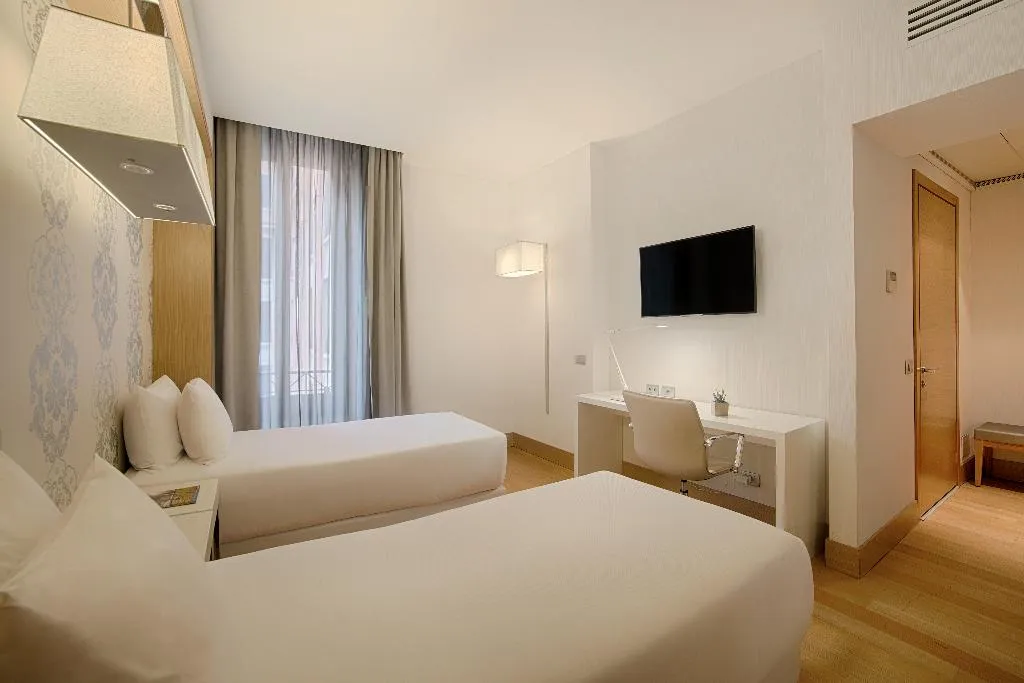 Double or Twin STANDARD Room, NH Collection Milano Touring, Milan
