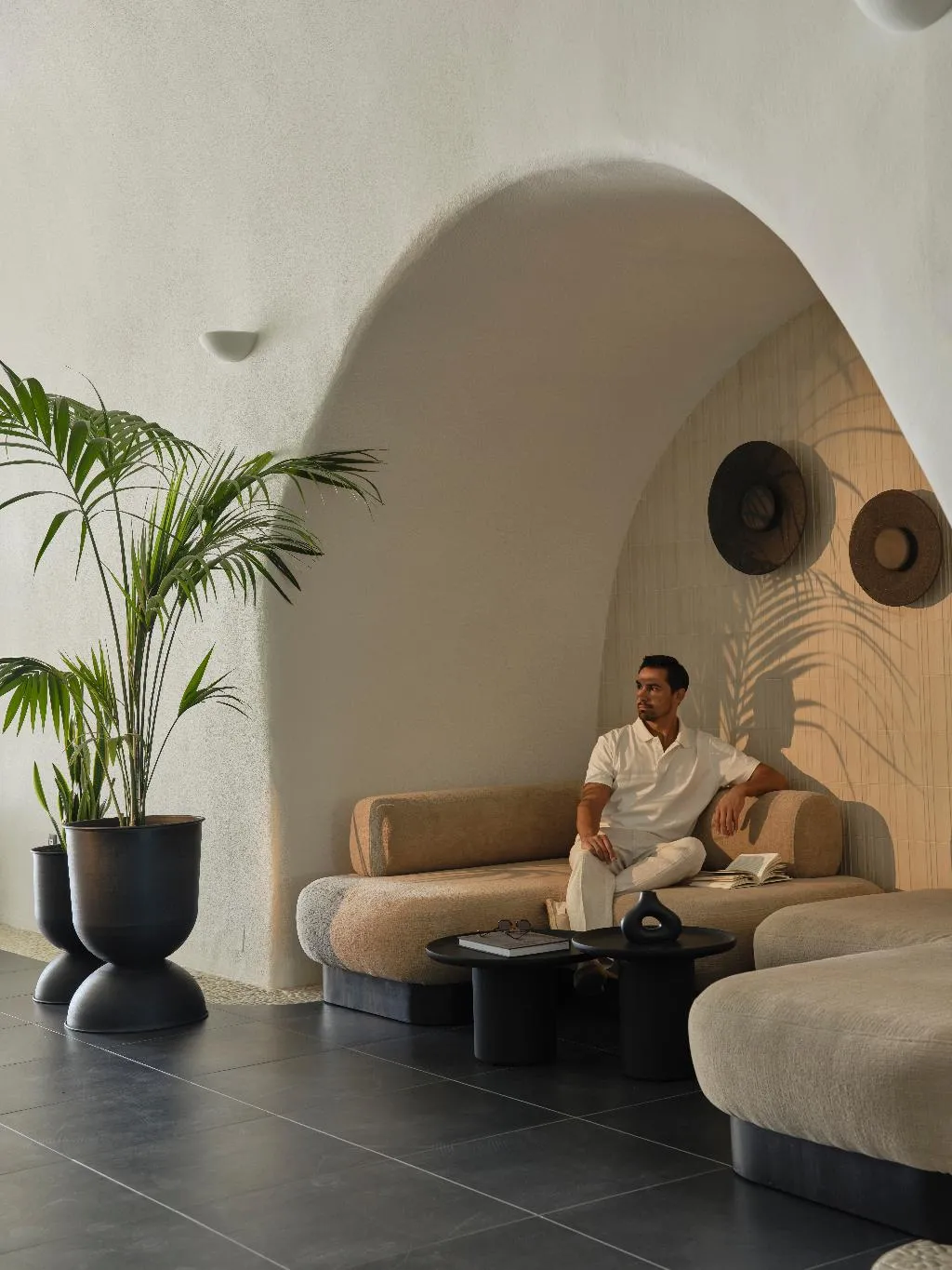 Lobby, San Antonio, Santorini