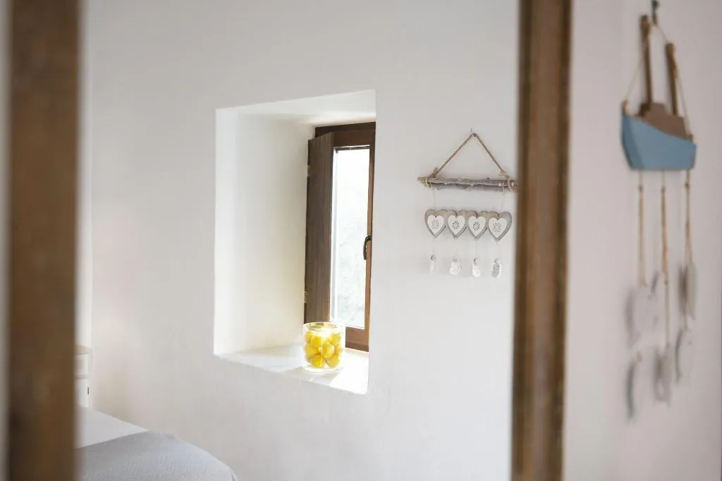Room, Estate 1896, Santorini